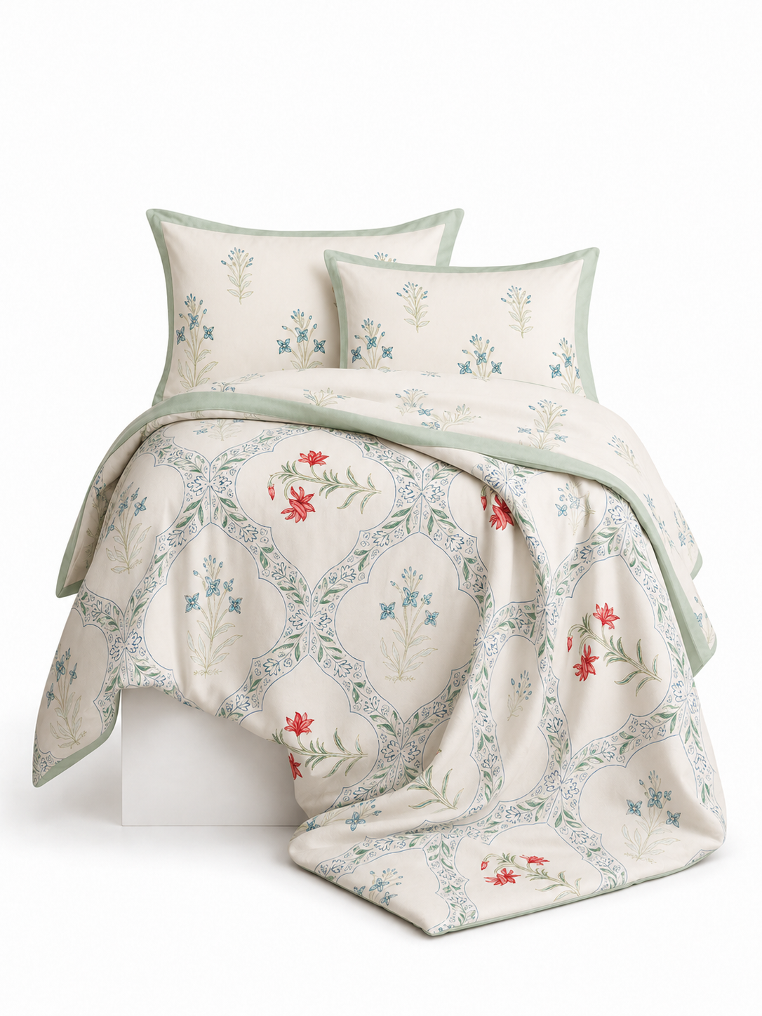 Meadow Bloom pastel floral bedsheet set in pure cotton – 300 Threads