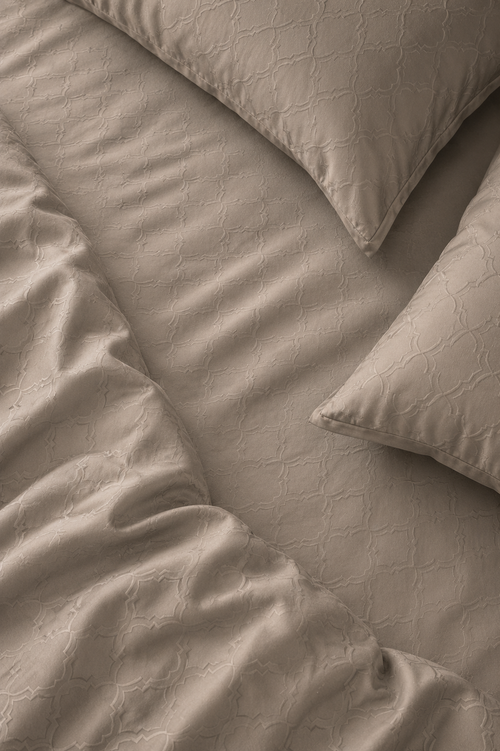 Aurelia dune beige 300 TC cotton bedsheet set – fabric detail